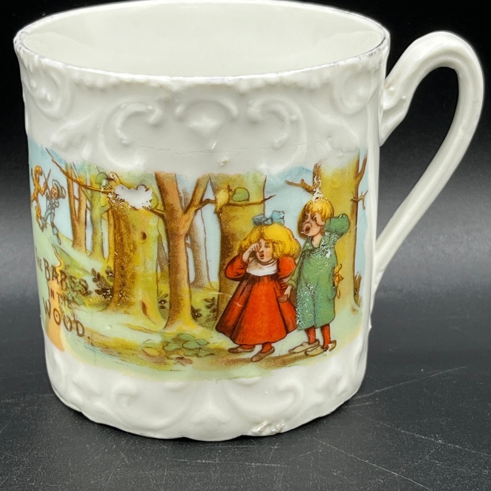Vtg 1930s Babes in the Wood Nursery Rhyme Ceramic Mug Relief Scroll White Mug